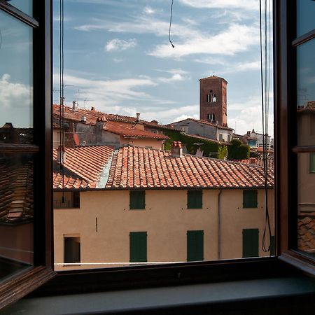 At Home Bed And Breakfast Lucca Exterior foto