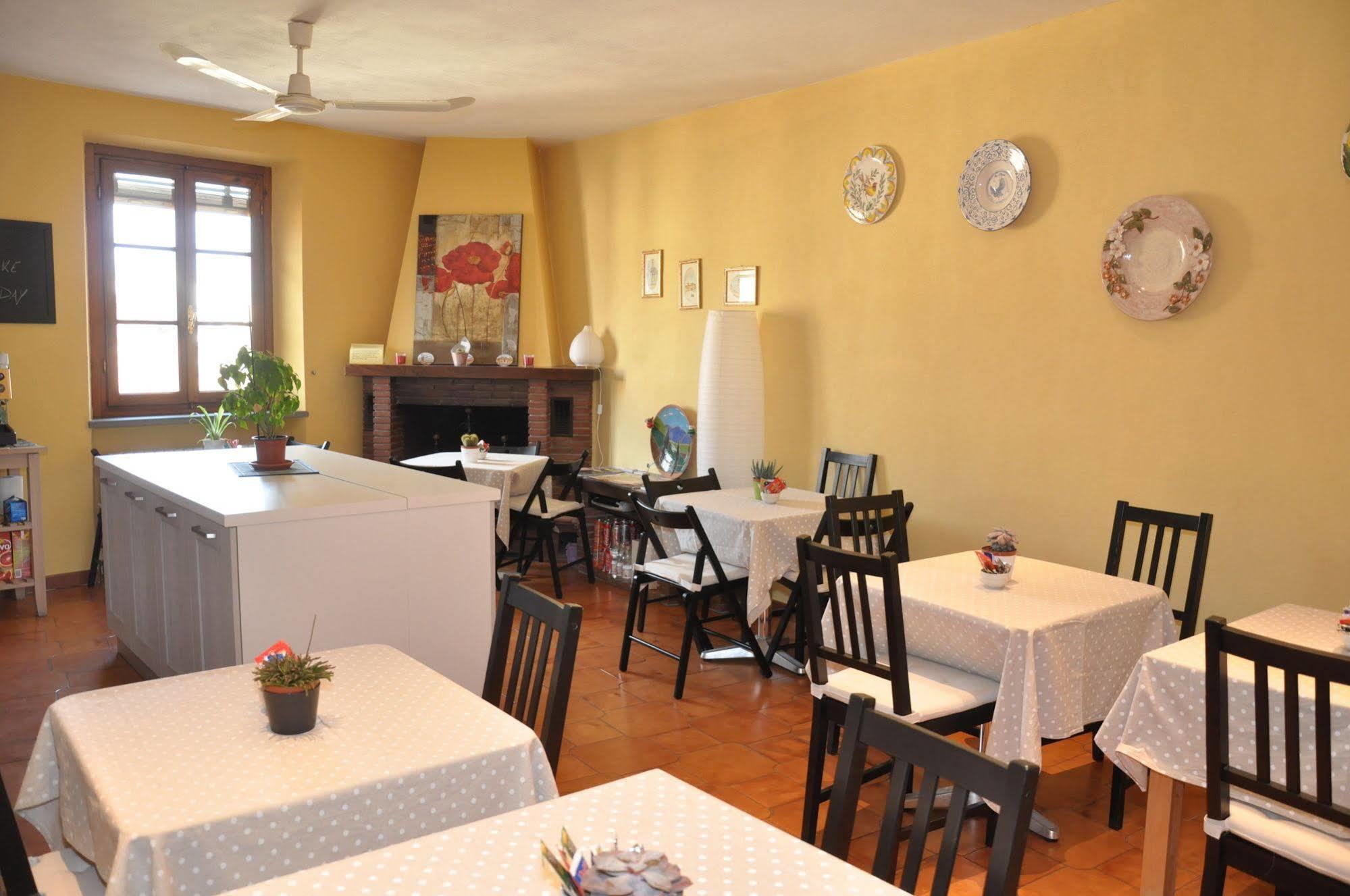 At Home Bed And Breakfast Lucca Exterior foto